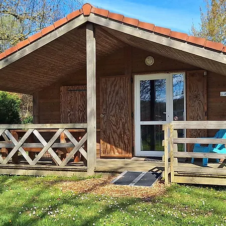 Des Papillons Camping Lalizolle