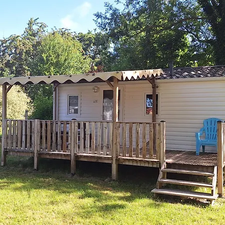 Des Papillons Camping 3*