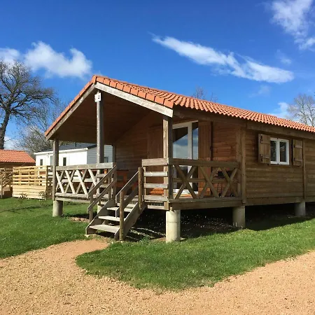 Кемпинг Des Papillons Lalizolle