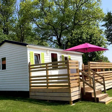 Des Papillons 3* Lalizolle