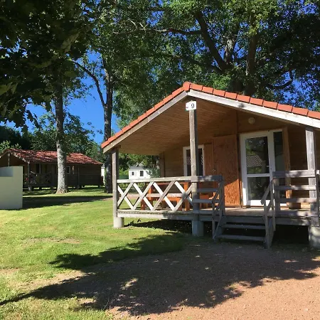 Des Papillons 3* Lalizolle