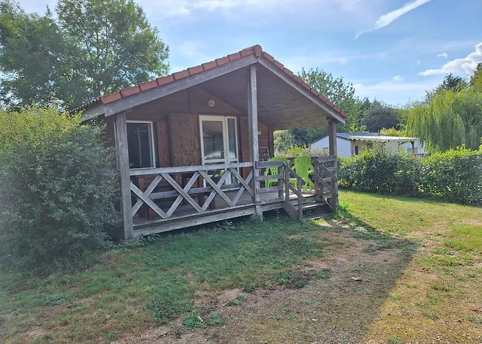 אתר קמפינג Des Papillons Lalizolle