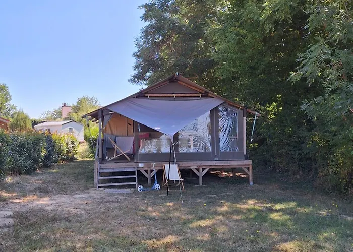 Des Papillons 3* Lalizolle