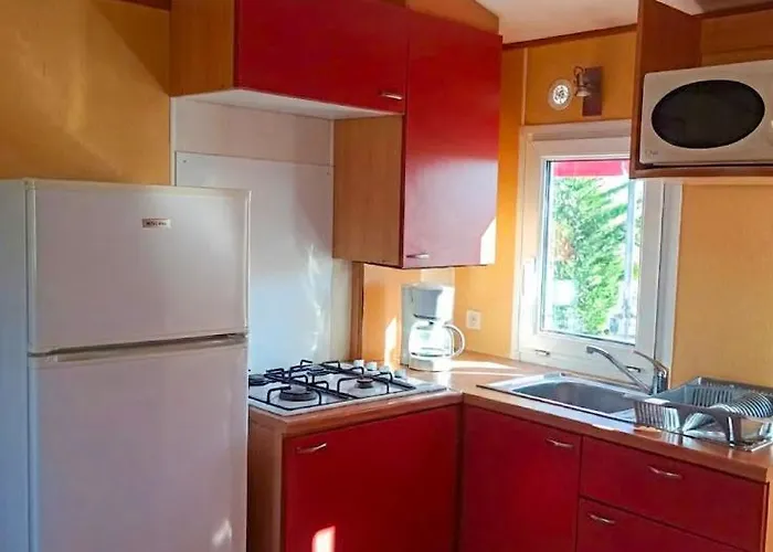 Campsite Des Papillons Lalizolle