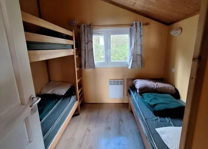 Des Papillons 3* Lalizolle